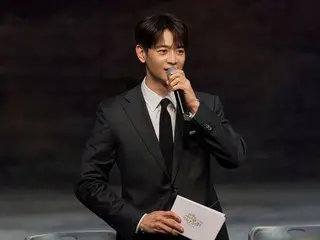 มินโฮ SHINee บริจาคความสามารถในฐานะพิธีกร GV (ปฏิสัมพันธ์กับผู้ชม) สำหรับงานการกุศลละครเรื่อง "Waiting for Godot"