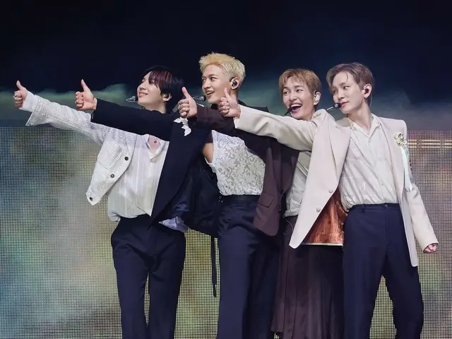 “SHINee” ปิดฉาก “SHINee WORLD VII [ESSAY]” อย่างสวยงาม...KSPO
 พื้นที่อาคารโดม 1 ใน 10 ใช้เป็นเวที (มีวิดีโอ)