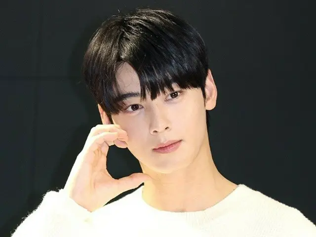 ชาอึนอู ASTRO คว้าอันดับหนึ่งในโพล "นักร้องชายที่คุณอยากไปเดทในพิพิธภัณฑ์สัตว์น้ำด้วย"... ฮาซองอุน ตามมาเป็นอันดับสอง จูยอน จาก "THE BOYZ" ตามมาเป็นอันดับสาม