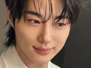 นักแสดงบยอนอูซอกดูหล่อขึ้นมากเมื่อมองใกล้ๆ... ภาพลักษณ์ของเขาพัฒนาขึ้นทุกวัน