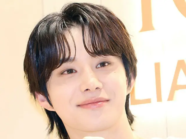 [ภาพ] "NCT" จองอู & "IVE" เลย์ เข้าร่วมงานเปิดเวที "TOD'S"