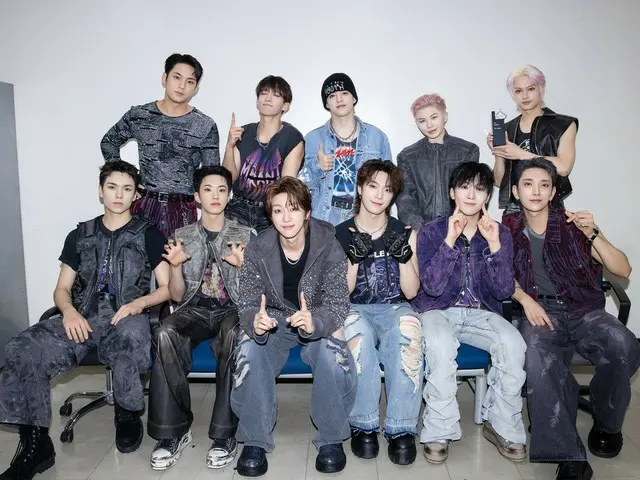SEVENTEEN เข้าร่วมงานประมูลการกุศล... สมาชิกนำชุดจากมิวสิควิดีโอที่พวกเขาช่วยกันออกแบบมาจัดแสดง