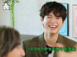 พระเอกพัคโบกอม ปรากฏตัวใน "The House of Daesung"...ใบหน้าที่คนทั้งประเทศต้องปกป้อง: "ไม่มีนักมวยคนไหนหล่อเท่าเขาอีกแล้ว"