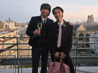 เจโฮป BTS และนักแสดงกงยูในปารีส