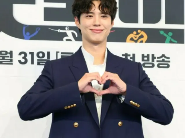 พัคโบกอม เผยเรื่องราวสุดน่ารักจากสมัยอยู่กองทัพอีกครั้ง... “ตอนที่ผมจ่ายเงินซื้อไก่ เขาก็ให้ของขวัญตอบแทนผมพร้อมคำอวยพรอันเปี่ยมด้วยความรัก”
