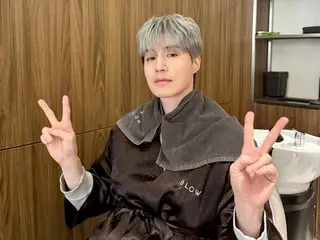 นักแสดงหนุ่ม อีดงอู ย้อมผมสีเงินของเขาให้เป็นสีดำอีกครั้งสำหรับละครเรื่องใหม่