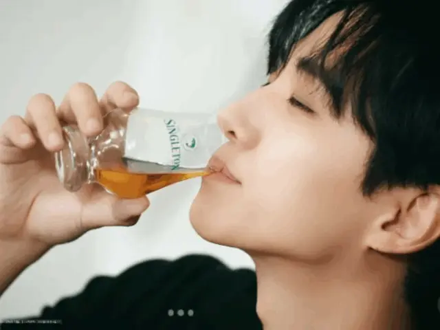 รอยยิ้มที่สดชื่นของอีจุนโฮ 2PM... ดีกว่าอยู่ด้วยกันมากกว่าอยู่คนเดียว (มีวิดีโอ)