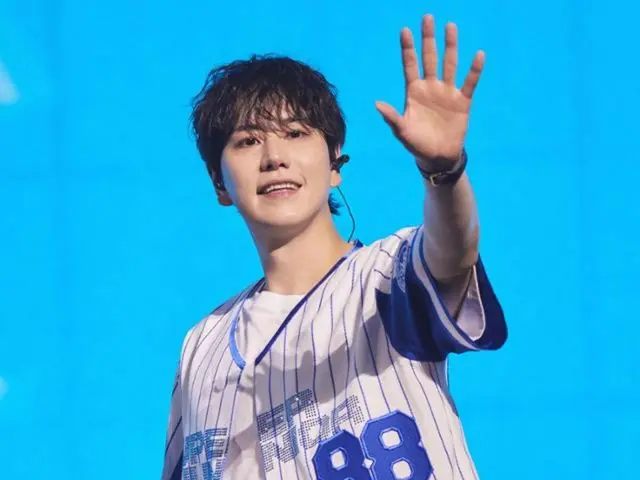คยูฮยอน แห่งวง SUPER JUNIOR ได้รับบาดเจ็บที่ข้อเท้าระหว่างการแสดง... "เตรียมเข้ารับการตรวจสุขภาพ"