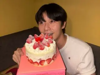 พัคซอจุน เผยวันหยุดสุดผ่อนคลาย... ข้อความขอบคุณสำหรับผู้สนับสนุนมากมาย
