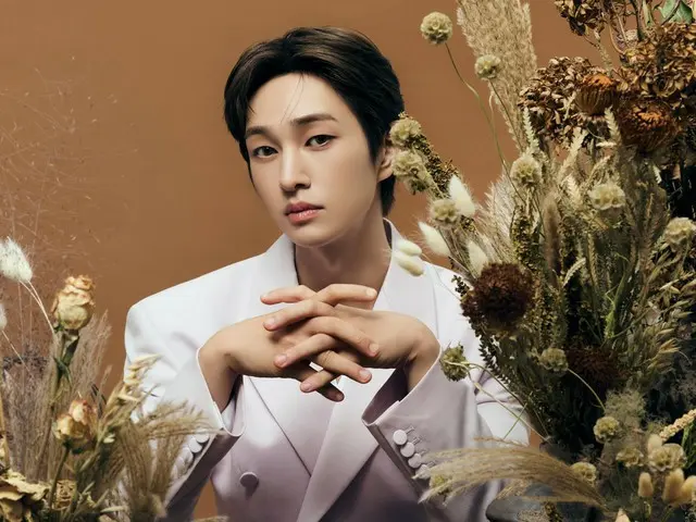 อนยู SHINee ปล่อยภาพคอนเซ็ปต์ชุดที่ 2 จากมินิอัลบั้มญี่ปุ่นชุดที่ 2 "SAKU"