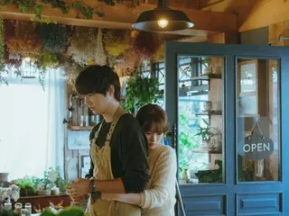 ภาพนิ่งจากตอนที่ 3 และ 4 ของละครเรื่องใหม่ "My Youth" ได้ถูกปล่อยออกมาแล้ว... ชอนอูฮี กอดจากด้านหลังกับซงจุงกิ!?
