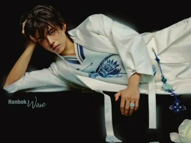 วี BTS แสดงความรักต่อโพสต์ของพัคโบกอมที่สวมชุดฮันบกพร้อมอิโมจิรูปหัวใจ