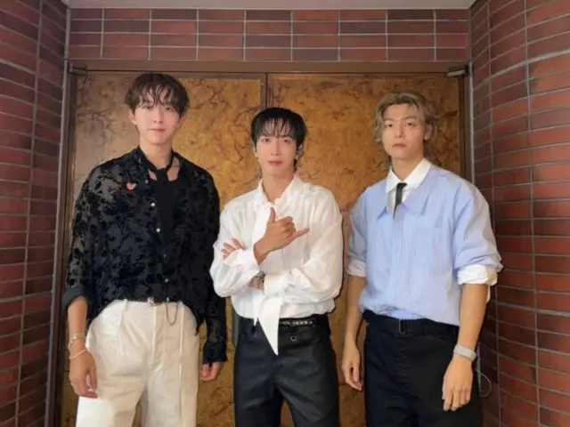 คอนเสิร์ตวันแรกที่โกเบของ CNBLUE จบลงแล้ว... "มาสนุกกันให้เต็มที่จนถึงที่สุด!"