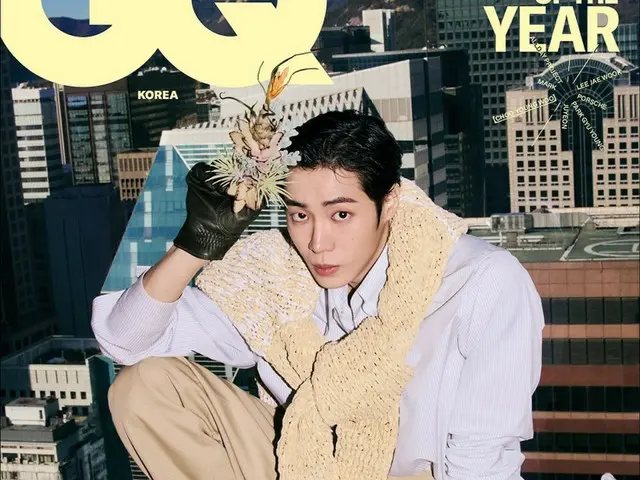 นักแสดง ชู ยองอู เผยภาพแฟชั่นกับ Bottega Veneta