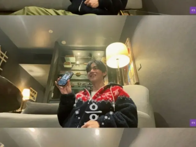 วี BTS เป็นคุณพ่อระดับโลกอย่างแท้จริง แสดงให้เห็นถึงความกตัญญูต่อพ่อแม่ของเขา... เขาต้องเป็นพ่อที่น่าเชื่อถือด้วย