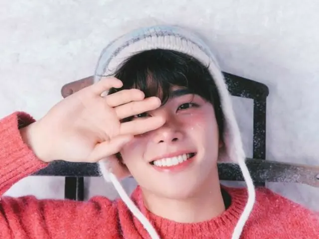 MJ แห่ง ASTRO ปล่อยซิงเกิ้ลดิจิทัลใหม่ "12:25 (CLOCK)" ในวันที่ 16...ของขวัญส่งท้ายปี